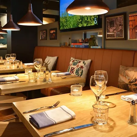 Courtyard By Marriott Eu Brussels